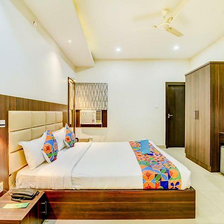 Fabhotel Solitaire Inn Kanpur Buitenkant foto