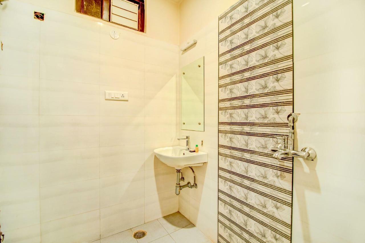 Fabhotel Solitaire Inn Kanpur Buitenkant foto